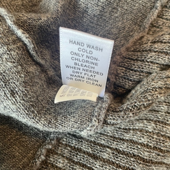 Banana Republic Linen Blend Open Ruffle Cardigan - Picture 8 of 8